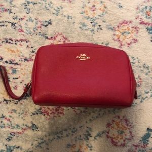 COACH TOILETRY BAG